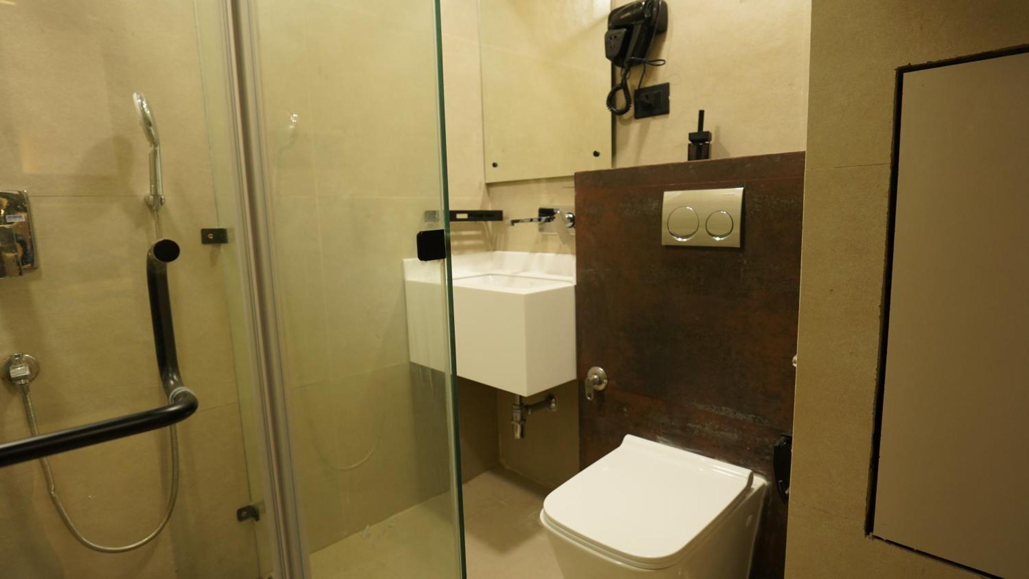 Aquila Grand Suites - Noida Sector 136 Buitenkant foto